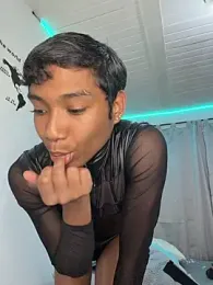 alejo_cute — Stripchat recorded stream image, 15.05.2026 21:50