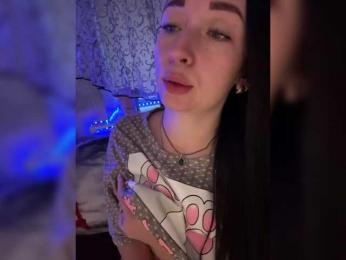 _dashulka_ — Bongacams recorded stream image, 16.05.2026 02:10