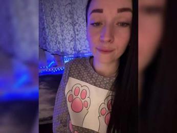 _dashulka_ — Bongacams recorded stream image, 16.05.2026 02:10