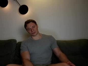 o_r_b_i_t — Chaturbate recorded stream image, 17.05.2026 08:20