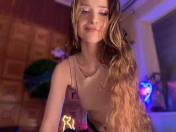 SweetyMeow — Bongacams recorded stream image, 17.05.2026 23:20