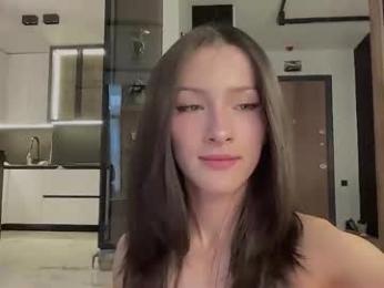 bella_hayes — Chaturbate recorded stream image, 18.05.2026 05:40