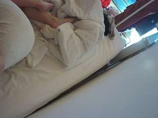 voyeurcam-julmodels-whitebed-4 — Camsoda recorded stream image, 16.05.2026 16:10