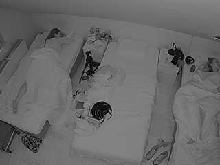 voyeurcam-julmodels-bed-7 — Camsoda recorded stream image, 16.05.2026 16:10