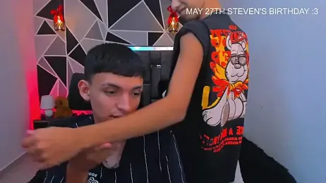 Juan_Nd_Steven — Stripchat recorded stream image, 19.05.2026 22:20