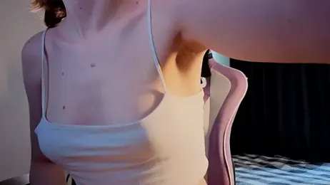 elfinvibes — Stripchat recorded stream image, 20.05.2026 09:00