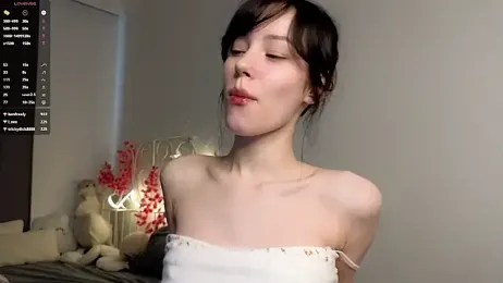 glamourr — Stripchat recorded stream image, 20.05.2026 12:30