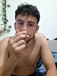 Yasinyasin7 — Stripchat recorded stream image, 20.05.2026 22:40