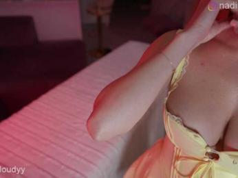 Nadin_star — Bongacams recorded stream image, 21.05.2026 13:40