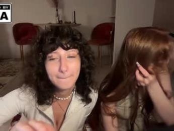 miafleur — Chaturbate recorded stream image, 21.05.2026 22:10