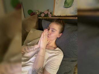 Adamova_Eva — Bongacams recorded stream image, 22.05.2026 05:40