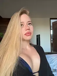 curchez_ — Stripchat recorded stream image, 22.05.2026 20:10