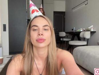 diffgirls1-1 — Bongacams recorded stream image, 23.05.2026 07:30