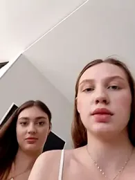 caressyourself — Stripchat recorded stream image, 24.05.2026 08:20