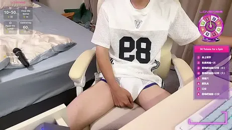 ju-zi8 — Stripchat recorded stream image, 24.05.2026 15:40