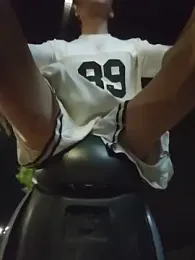 ju-zi8 — Stripchat recorded stream image, 24.05.2026 15:40