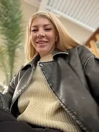 NewLale — Stripchat recorded stream image, 25.05.2026 02:00
