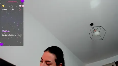 juicekatee — Stripchat recorded stream image, 25.05.2026 03:00