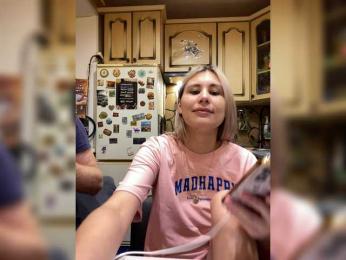 _Magic_ — Bongacams recorded stream image, 25.05.2026 18:30