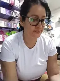 keilymadam — Stripchat recorded stream image, 25.05.2026 19:40