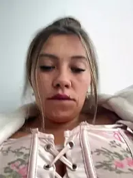 LIZ-06_ — Stripchat recorded stream image, 25.05.2026 19:10