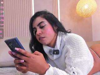 kate-winsley — Camsoda recorded stream image, 27.05.2026 12:00