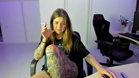 TiffanySweet — Stripchat recorded stream image, 27.05.2026 18:50