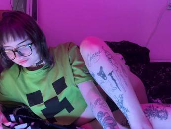 gothfaceJPG — Bongacams recorded stream image, 27.05.2026 15:20