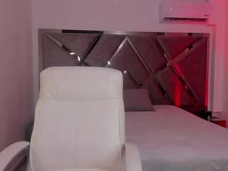 salommecruz — Camsoda recorded stream image, 28.05.2026 02:40