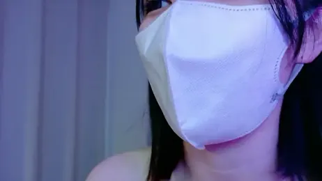 R-bonbon — Stripchat recorded stream image, 28.05.2026 13:50