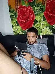 mosmar_20 — Stripchat recorded stream image, 28.05.2026 20:50