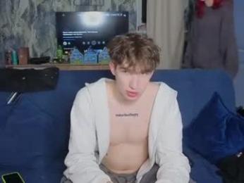drinklinov — Chaturbate recorded stream image, 29.05.2026 00:00