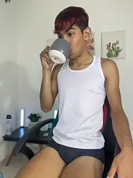 cherub_ — Stripchat recorded stream image, 29.05.2026 09:40
