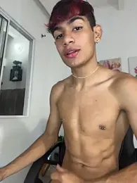 cherub_ — Stripchat recorded stream image, 29.05.2026 09:40