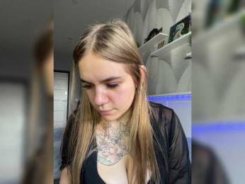 -Tiki-Riki- — Bongacams recorded stream image, 10.03.2025 11:20