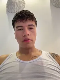 Logan_smith1 — Stripchat recorded stream image, 30.05.2026 20:00
