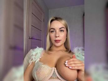 Mila-m — Bongacams recorded stream image, 10.03.2025 13:00