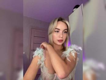 Mila-m — Bongacams recorded stream image, 10.03.2025 13:00