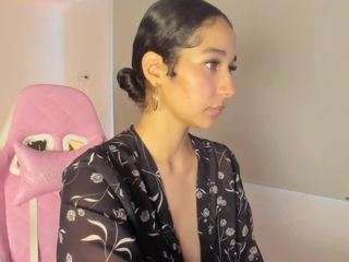 kiimthompson — Camsoda recorded stream image, 31.05.2026 19:30