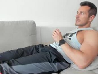 roberto4ever — Chaturbate recorded stream image, 01.06.2026 11:20