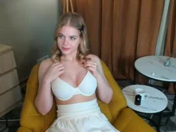 blondensinful — Chaturbate recorded stream image, 01.06.2026 08:20