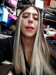 eva-2023 — Stripchat recorded stream image, 01.06.2026 18:40