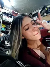 eva-2023 — Stripchat recorded stream image, 01.06.2026 18:40