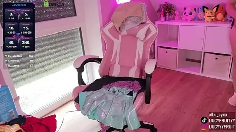 Livewithlucy — Stripchat recorded stream image, 03.06.2026 14:40