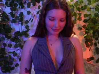 _Q_ — Bongacams recorded stream image, 04.06.2026 19:00