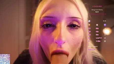 hikmurr — Stripchat recorded stream image, 04.06.2026 21:10
