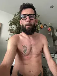Michel_huge — Stripchat recorded stream image, 05.06.2026 04:20