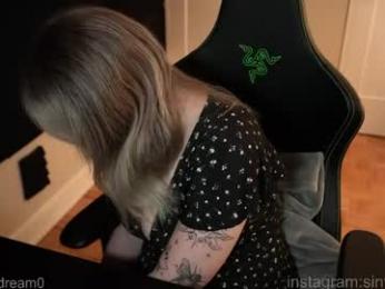 alexa_dream — Chaturbate recorded stream image, 05.06.2026 22:30