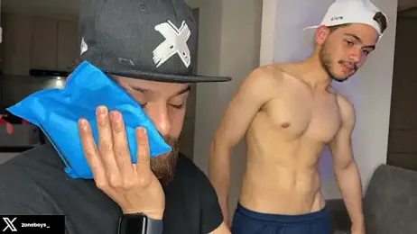 zoneboys — Stripchat recorded stream image, 06.06.2026 00:00