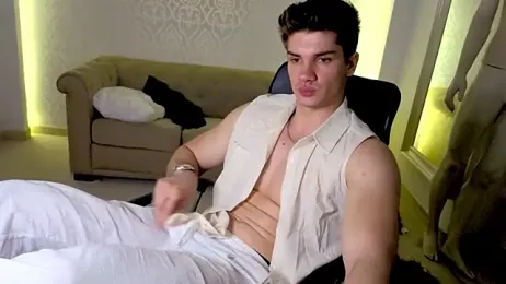 MaxKaiden — Stripchat recorded stream image, 06.06.2026 04:00